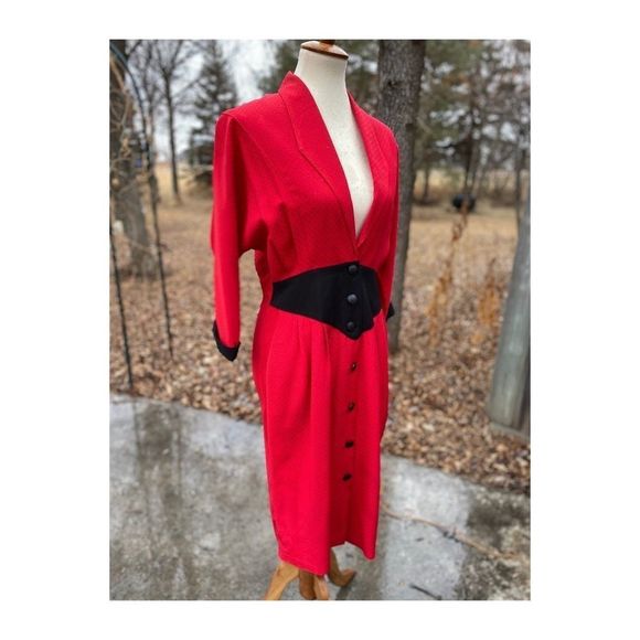Vtg 80s Batwing A Line Dress Red Black Polkadot - Picture 16 of 16